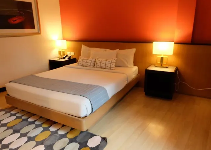 Hotel The Rose 3*