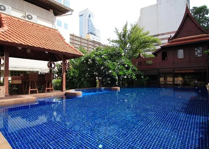 Hotel The Rose Bangkok